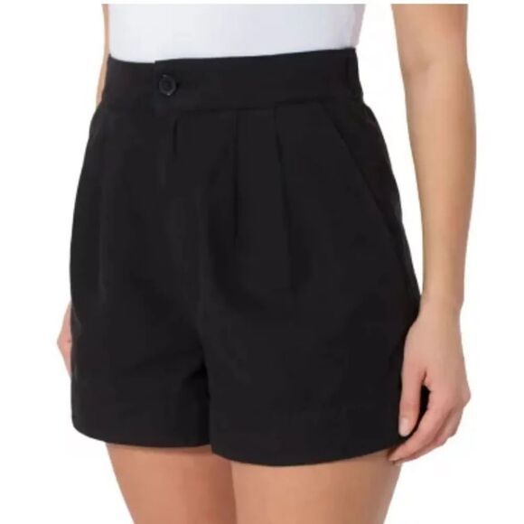 Joie Pants - Joie Women's Pleated linen Short NWT
Black color size Large